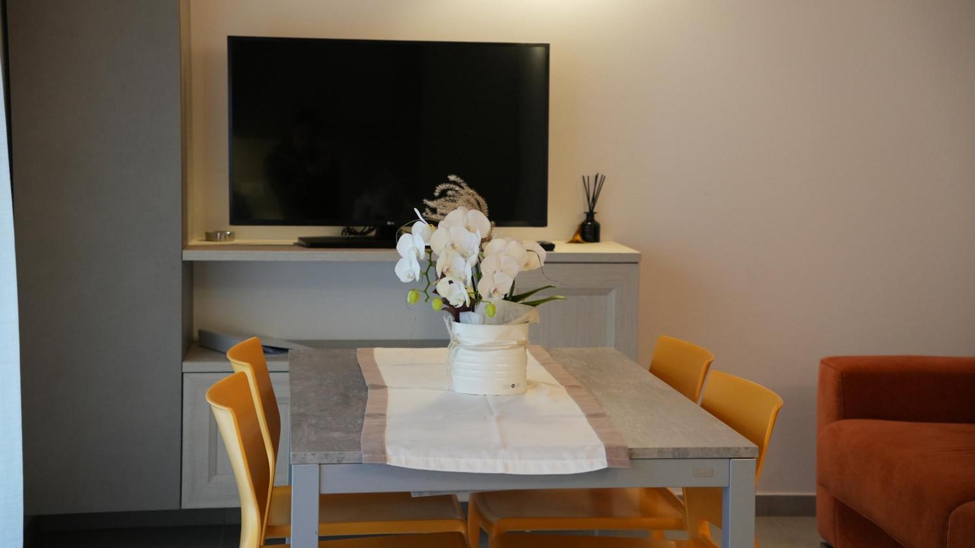ريفا ديل غاردا Casa Maria Apartments الغرفة الصورة